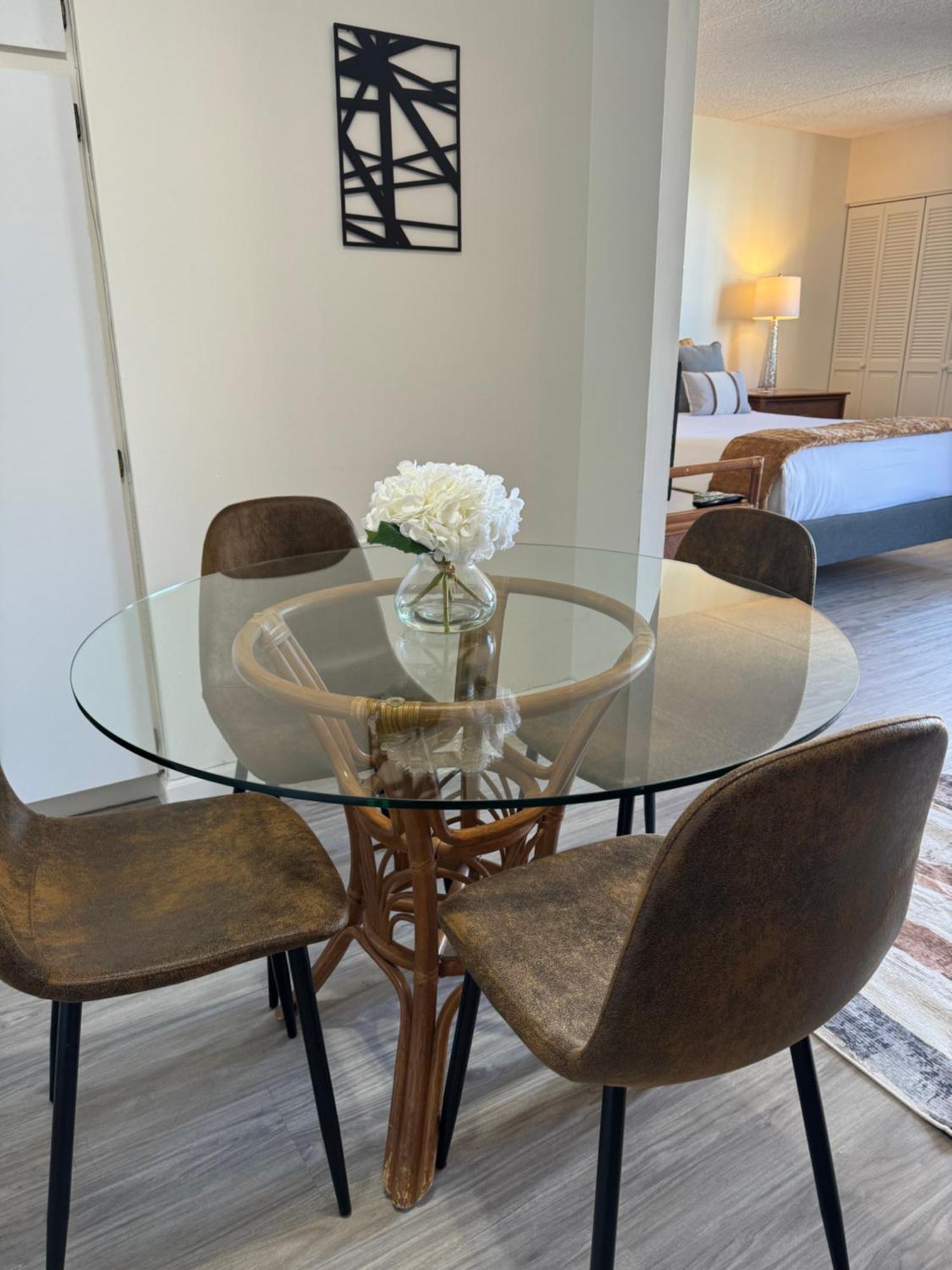 1414- Heart Of Waikiki With Kitchen - Free Parking - City View Honolulu Bagian luar foto